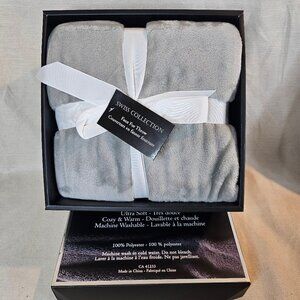 Swiss Collection Faux Fur Throw Blanket - Gray